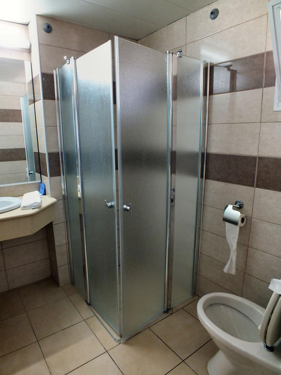 Sea Hotel And Restaurant Nahariya Phòng bức ảnh