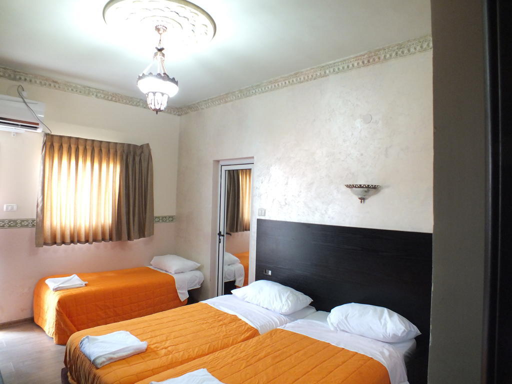 Sea Hotel And Restaurant Nahariya Phòng bức ảnh